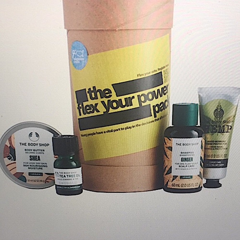 THE BODY SHOP - FLEX YOUR POWER BODY CARE PACK - Picture 5 of 11